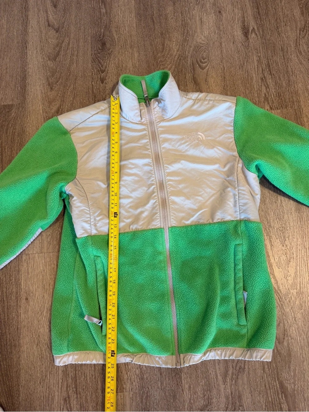 The North Face Fleece Lime Jacket Girls Size XL In Excellent Used Condition